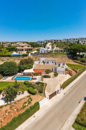 Beach Villa - oceanfront villa Martinhal